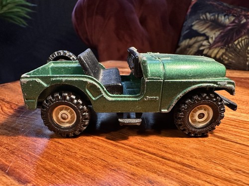 Vintage corgi jeep - corgi,