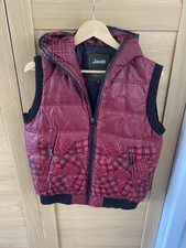 Vintage Black and Red Jeep