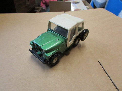 Corgi jeep cj5 with - corgi,